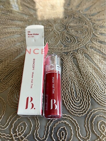BONCEPT ? Water Veil Tint ruj