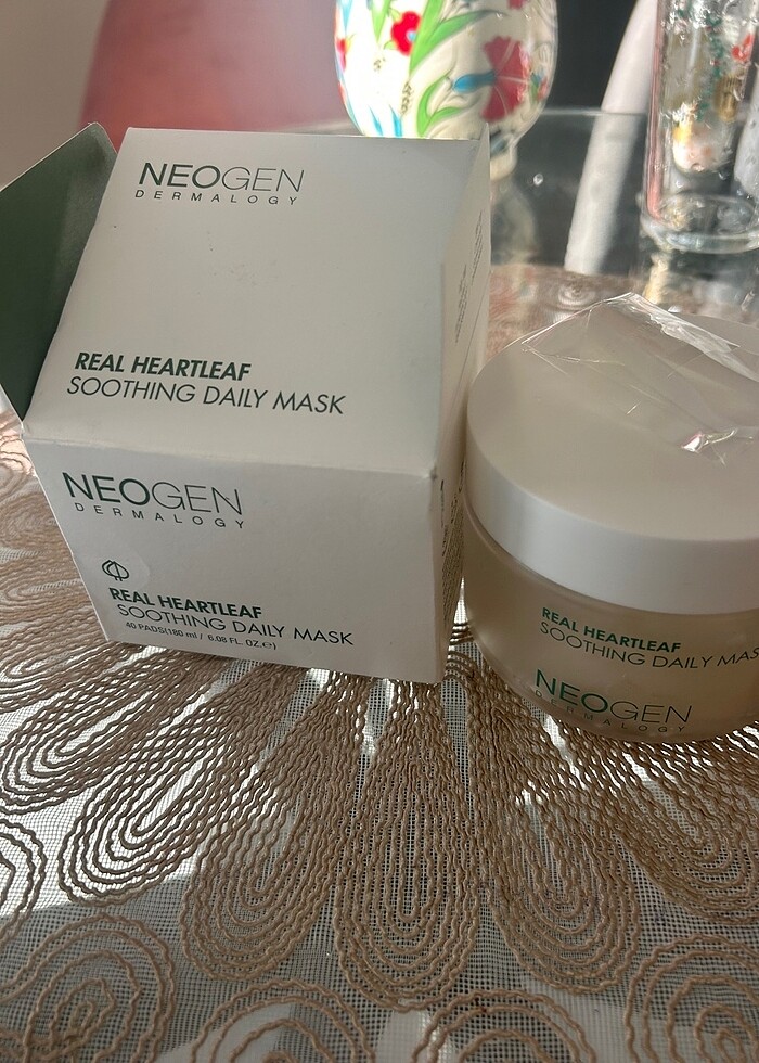 NEOGEN DERMALOG KALP YAPRAĞI RAHATLATICI GÜNLÜK MASKE - Görsel 3