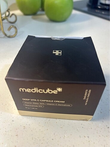 Medicube Deep Vita C Capsule Cream