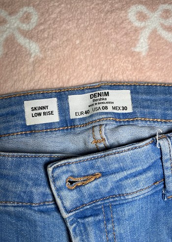 40 Beden mavi Renk Bershka Jean