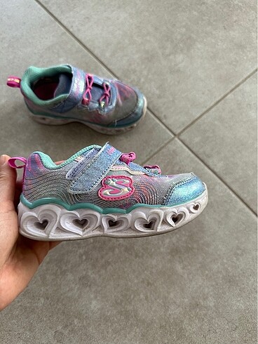 24 Beden Çocuk orjinal skechers spor ayakkabı