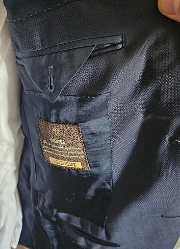 Altinyildiz takim elbise - Görsel 4