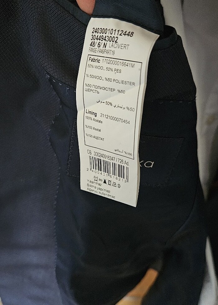 Altinyildiz takim elbise - Görsel 2