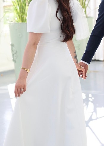 Bisiklet yaka beyaz nişan nikah elbisesi