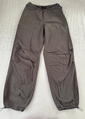 Gri Paraşüt Kumaş Pantolon