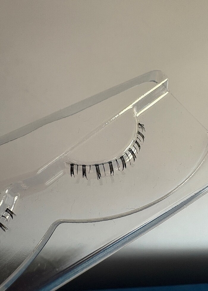 Alt kirpik - Görsel 2