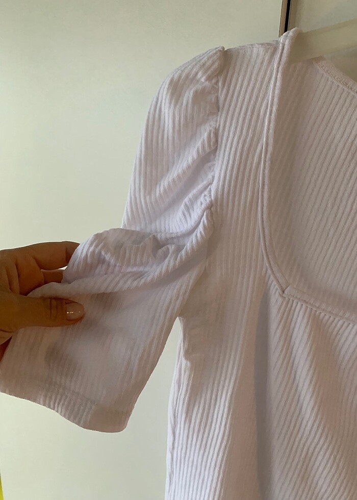 Beyaz likralı body - Görsel 2