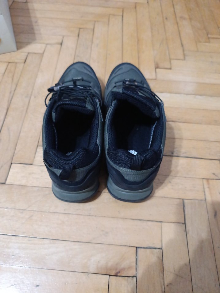 adidas marka 43 numara bot - Görsel 3