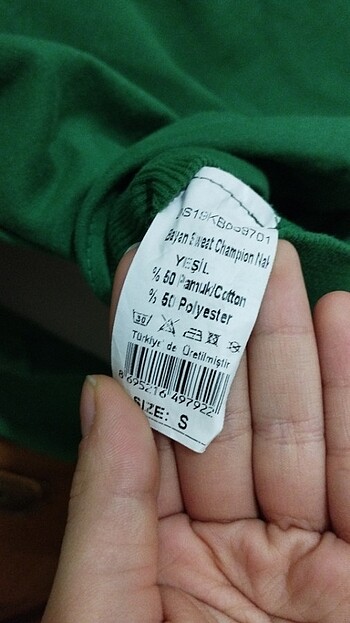 s Beden Yeşil sweatshirt