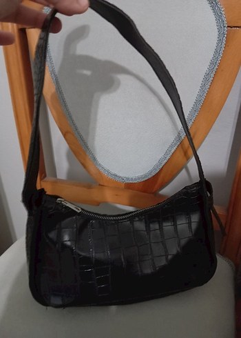 Kemer Detaylı Siyah Yılan Desenli Deri Çanta - Görsel 3