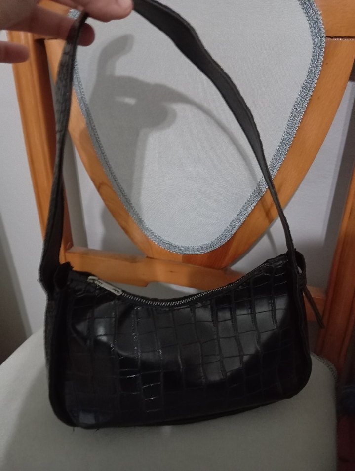 Kemer Detaylı Siyah Yılan Desenli Deri Çanta - Görsel 3