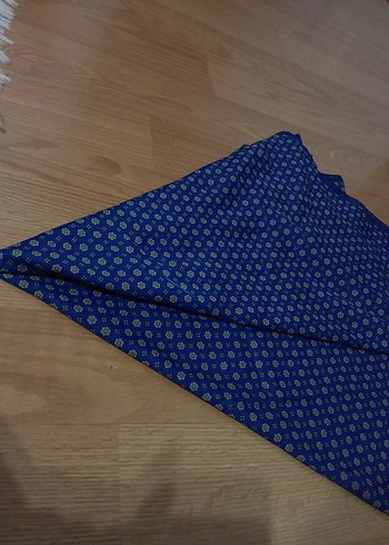 Mavi Parlak kadın şal - Görsel 2