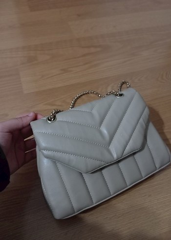 Zincir Detaylı Bej Deri Kadın Çanta - Görsel 2