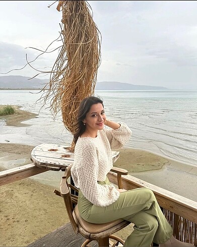 fıstık yeşili pantolon
