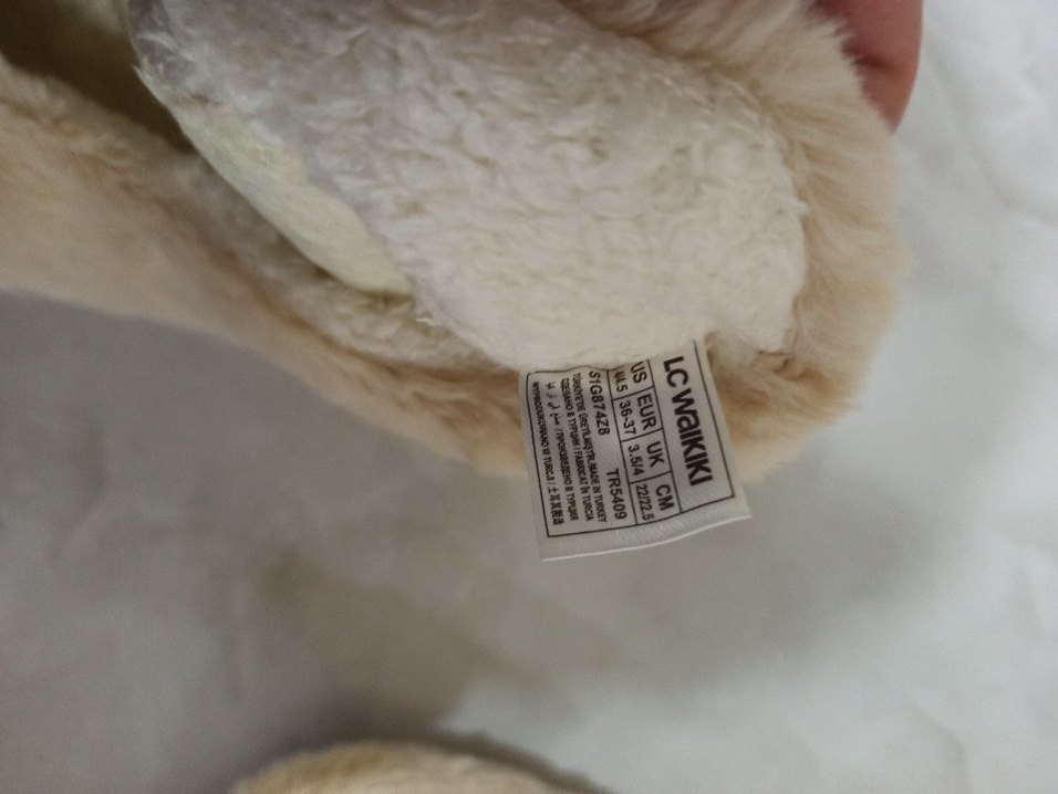 Kızlar için bej peluş terlik - Görsel 2