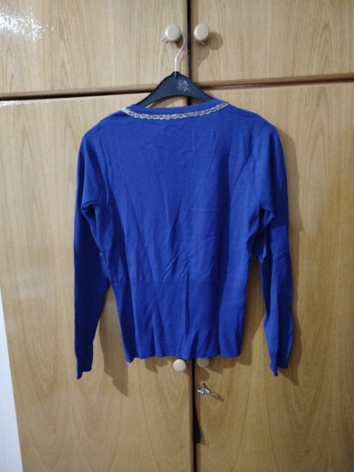 Düğmeli Mavi Midi Hırka - Görsel 2