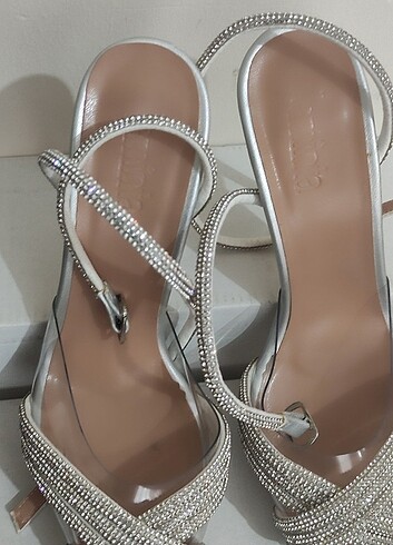 Topuklu ayakkabı - Görsel 4