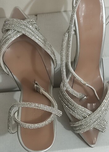 Topuklu ayakkabı - Görsel 5
