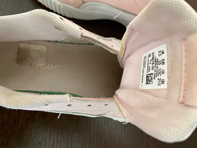 35 Beden pembe Renk Temiz kullanıldı puma marka kız çocuk spor ayakkabı 35 no
