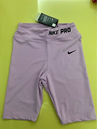 m Beden Sıfır nike marka bayan tayt şort m beden