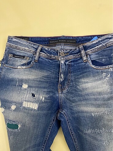 31 Beden lacivert Renk Sıfırphilipp plein marka erkek jean 31 beden