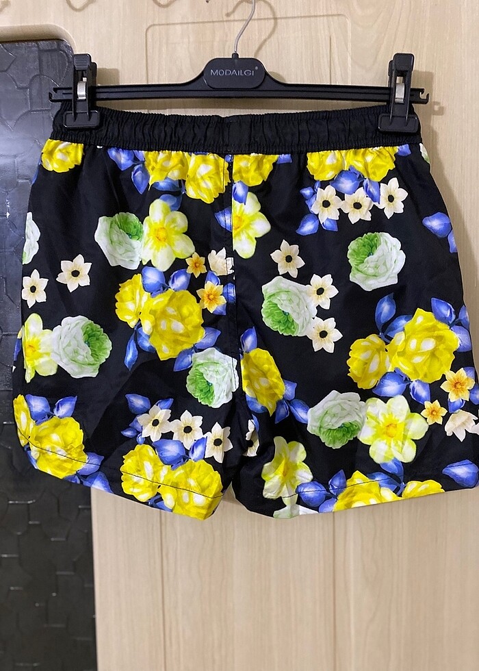 Sıfır dsouared2 marka erkek şort mayo m beden - Görsel 2