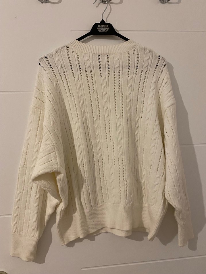 Mavi Kadın Beyaz Örgü Salaş Kazak - Görsel 2