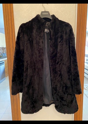 Siyah Peluş Kürk Kaban Kadın - Görsel 2