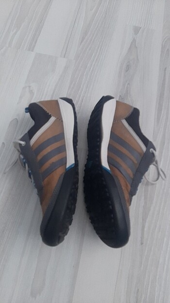 Adidas Spor ayakkabı