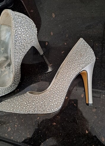 Diğer Stiletto