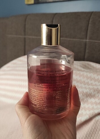 Victoria secret duş jeli 