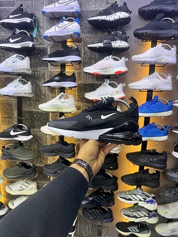 Nike Air 270 - Görsel 3