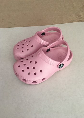 Pembe crocs