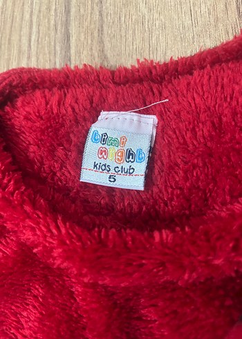 Diğer Kız Çocuk Renkli Kardan Adam Desenli Polar Pijama