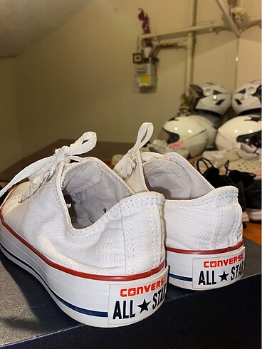 Converse Beyaz Bileksiz Kısa Converse