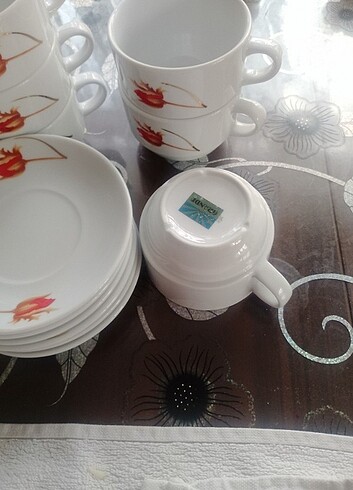 Porselen çay Nescafe fincan takımı 