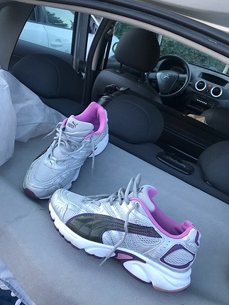 Koşu ayakkabısı spor Puma 37,5 running gri mor renkli 37
