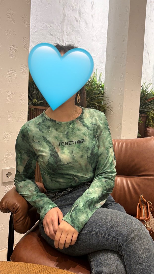 Yeşil Batik Desenli Uzun Kollu Denim Bluz - Görsel 2