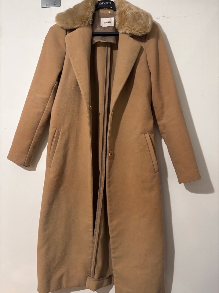 Kürk Detaylı Bej Kadın Midi Süet Kaban - Görsel 2