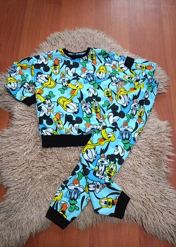 Renkli Pop Kültür Desenli Erkek Pijama Takımı - Görsel 4
