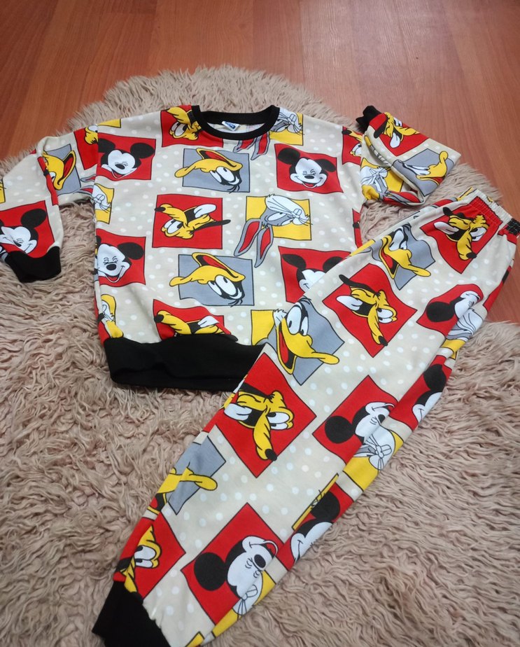 Renkli Desenli Çocuk Pijama Takımı - Görsel 4