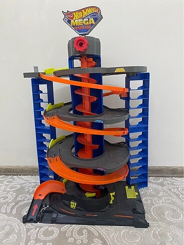 Hot Wheels Mega Garaj Oyuncak