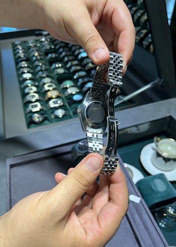 LV ÇANTA 4 saat - Görsel 4