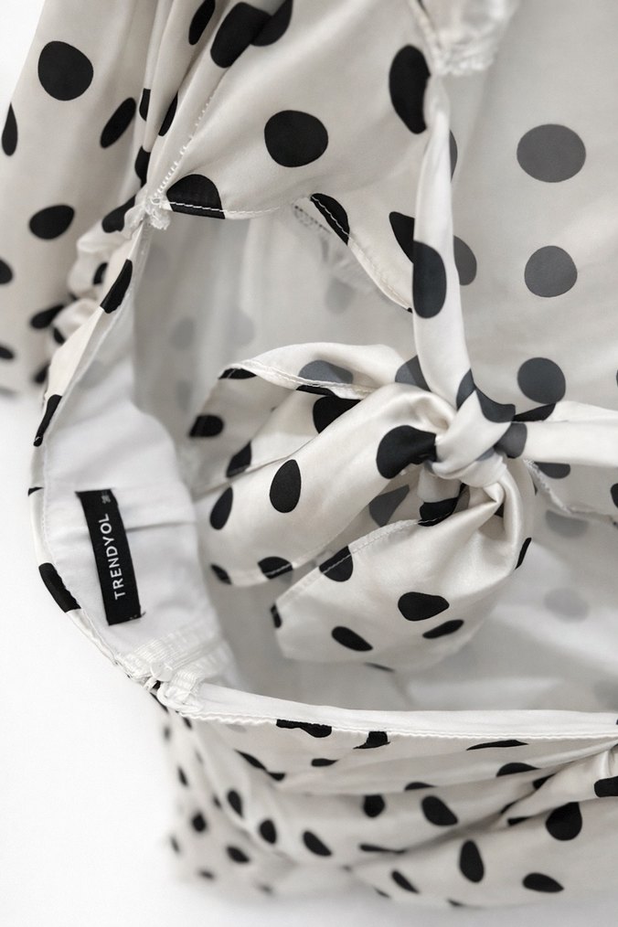 Uzun Kollu Puantiyeli  Elbise - Görsel 4