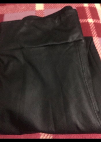 Siyah Deri Kadın Tayt - Görsel 2