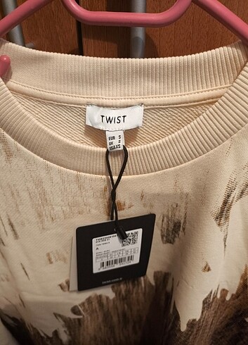 Twist Twist neverland sweatshirt