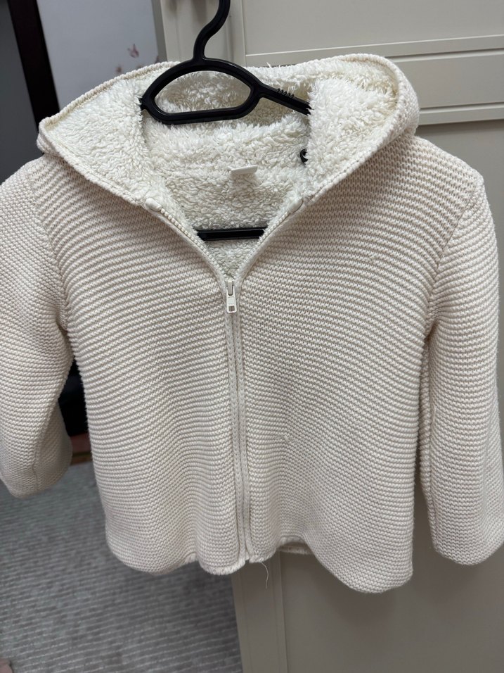 Kız Çocuk Beyaz Kürklü Fitted Ceket - Görsel 4