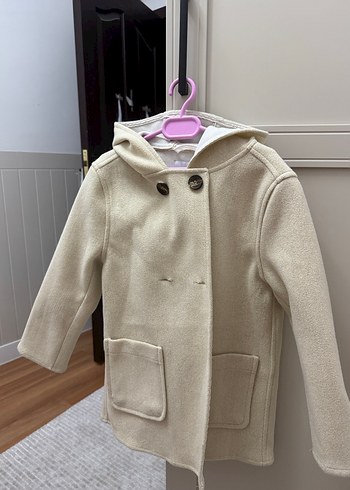 Kız Çocuk Düğmeli Beyaz Ceket - Görsel 3