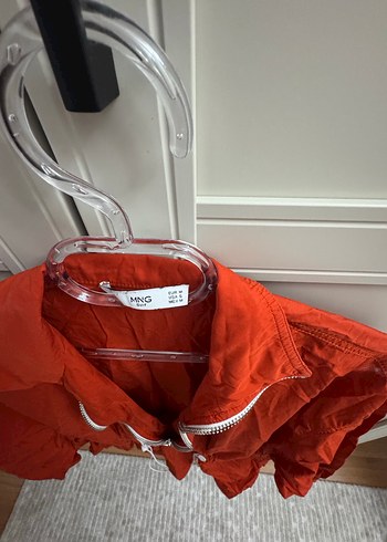 Kırmızı Fermuarlı Kadın Ceket - Görsel 2