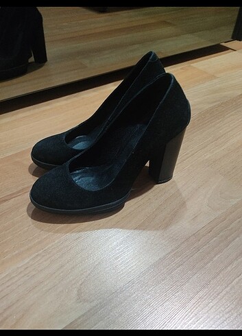 36 Beden siyah Renk İnci topuklu ayakkabı 